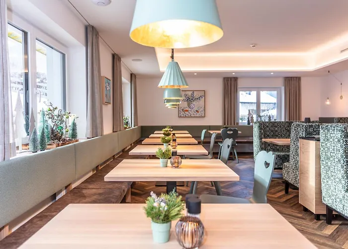 Hotel-Pension Pinzgauer Hof
