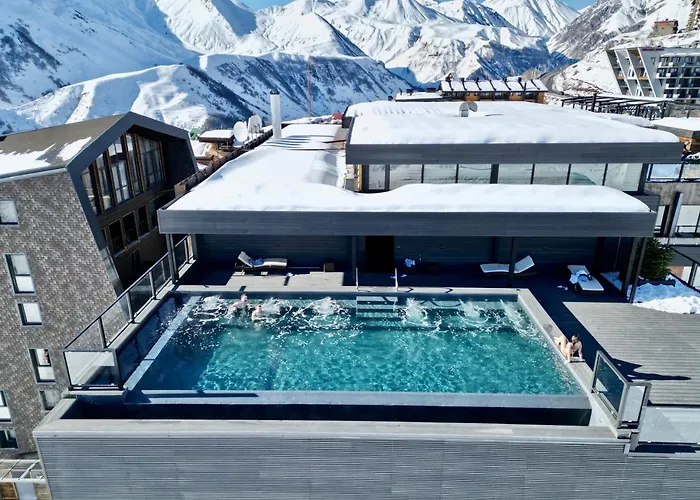 Gudauri Loft Hotel