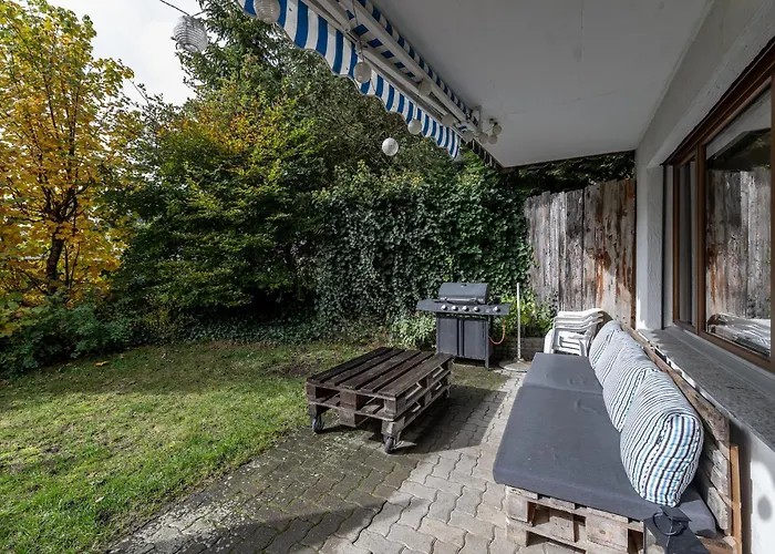 Half Chalet With Garden & Balcony - 2' To Ski Bus