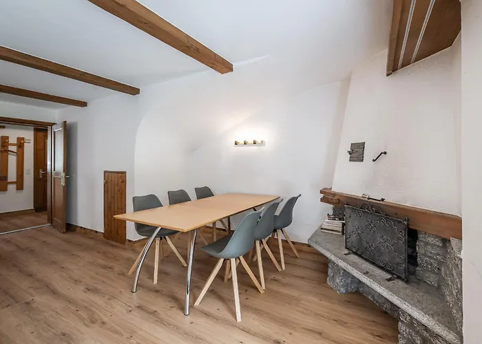 Half Chalet With Garden & Balcony - 2' To Ski Bus