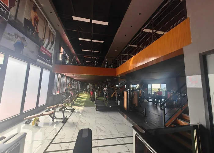 Royal International Hotel & Mall