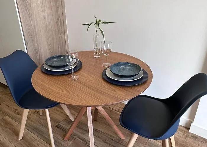 Studio 5 Completo Centro com Garagem