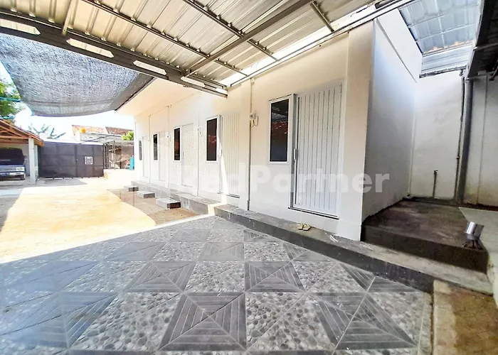 Lh101 Guest House Syariah Near Makam Sunan Bonang Redpartner