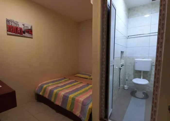 Easy Homestay Lukut Ns