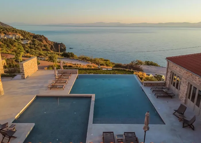 Sampatiki Suites & Spa - Luxury Seaview Suites - Opened 2024