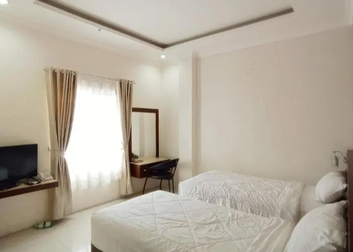 Khariz Hotel