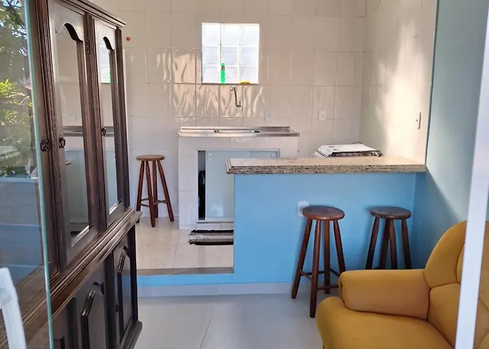 Quitinetes toda mobiliada em Araruama