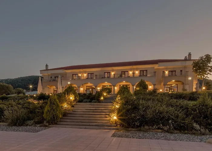 The Lake Hotel
