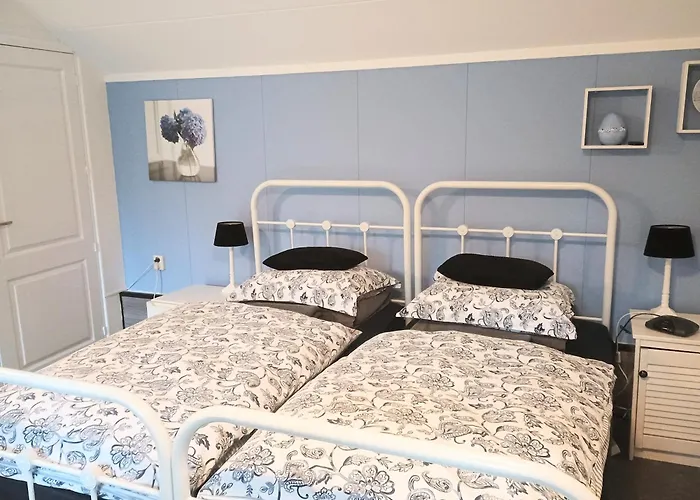 Prive Tuinhuis B&B Elly