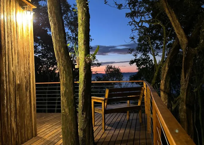 Cabana Rústica com vista para as Montanhas