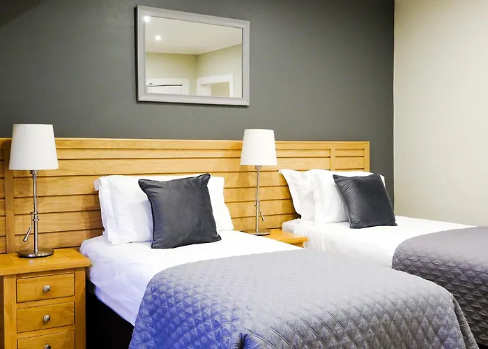 Glen Mhor Hotel At Uile-Bheist 'Brewstillery'