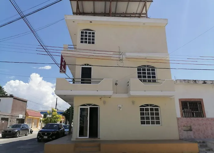 Hotel Baroni