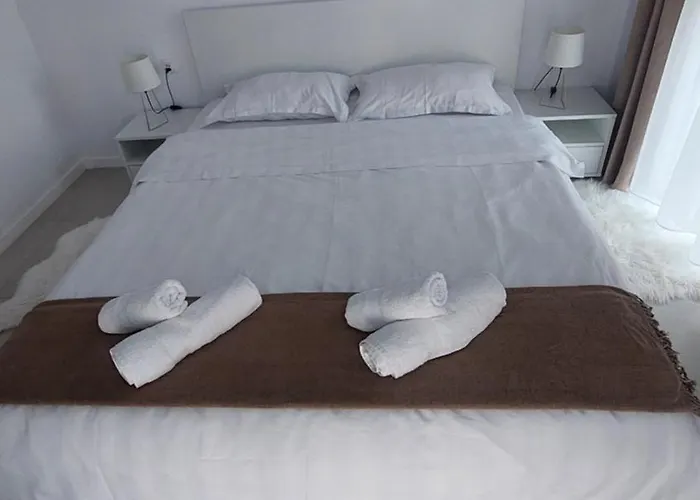 Cora Apartment
