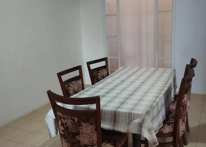 Hostel Guaíra-PR