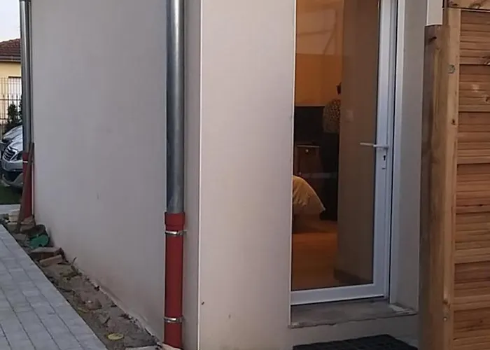 La Chambre De Valerie Et Dany