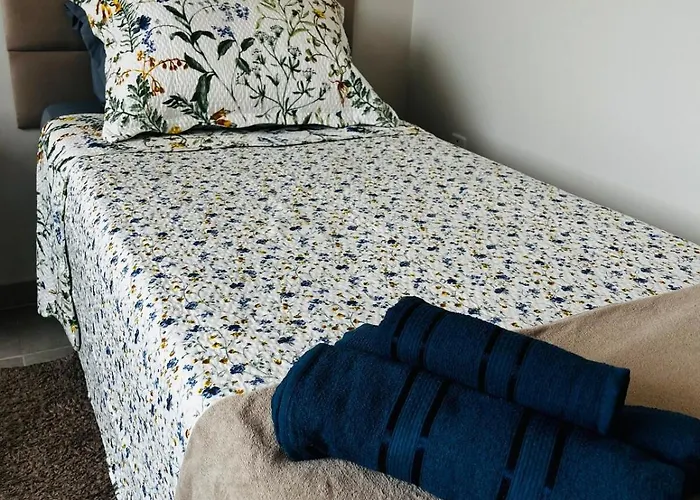 APARTAMENTO 2 QUARTOS em Contagem