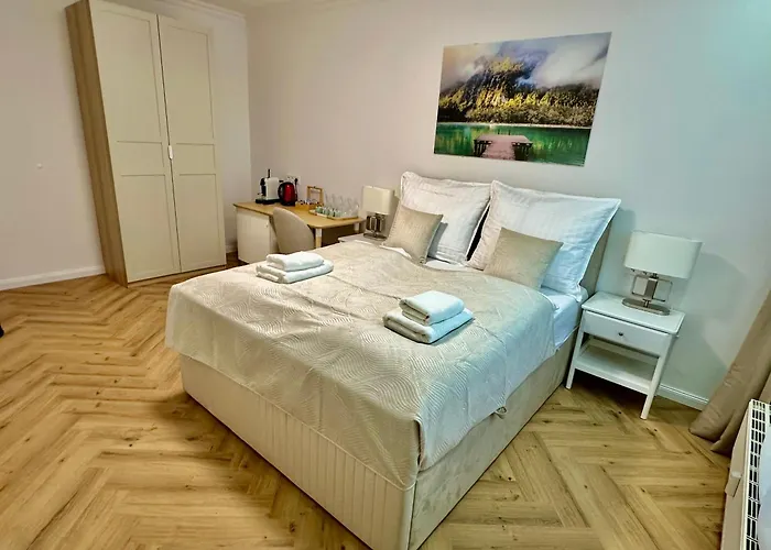 Morand I Apartments
