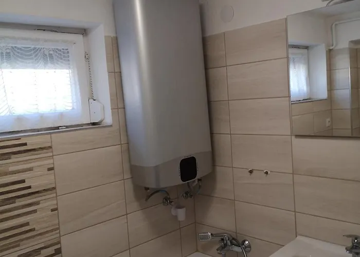 Kiss Apartman