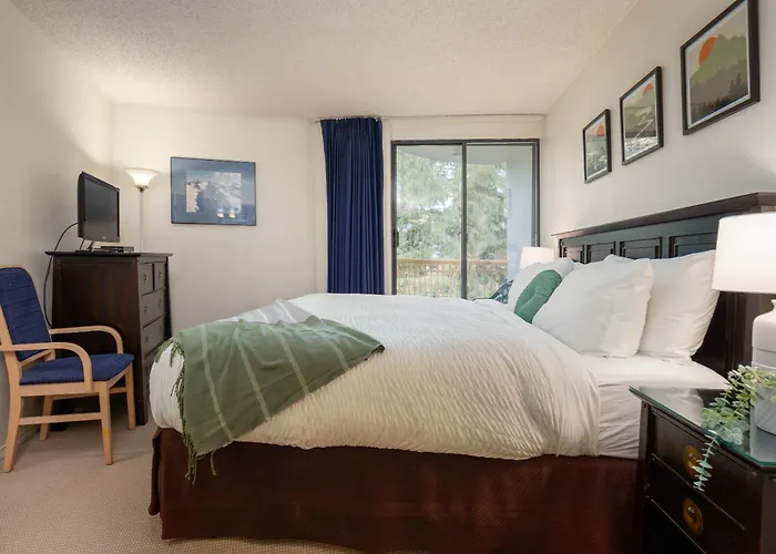 1Br In Marquise, Close To Ski Hill, Pool, Sauna, Hot Tub, Fitness Suite, Fireplace