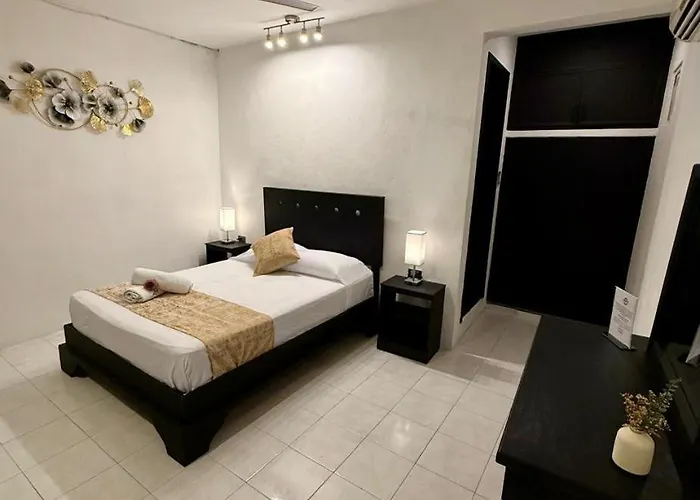 Hotel Baroni