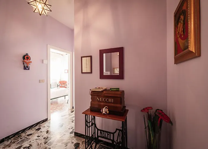 Casa Fuori Casa - aria condizionata, parcheggio auto, garage moto