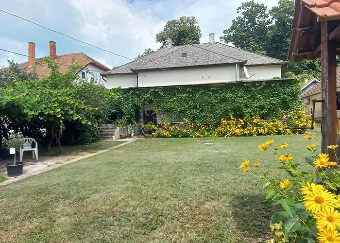 Szabadsag-Szallas