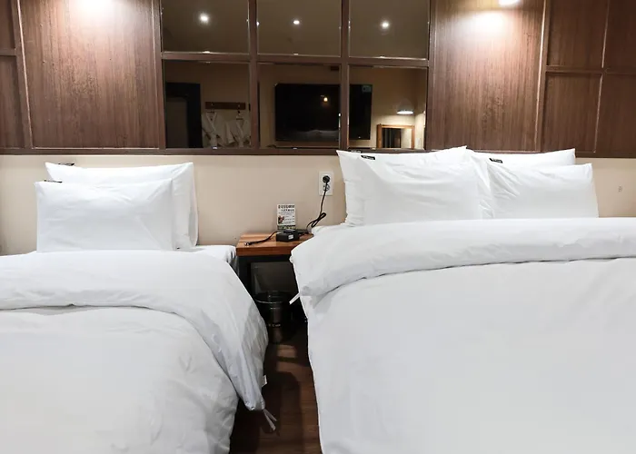 Hotel Kkuljam Stay
