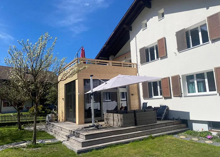 Spring Inn Apartments