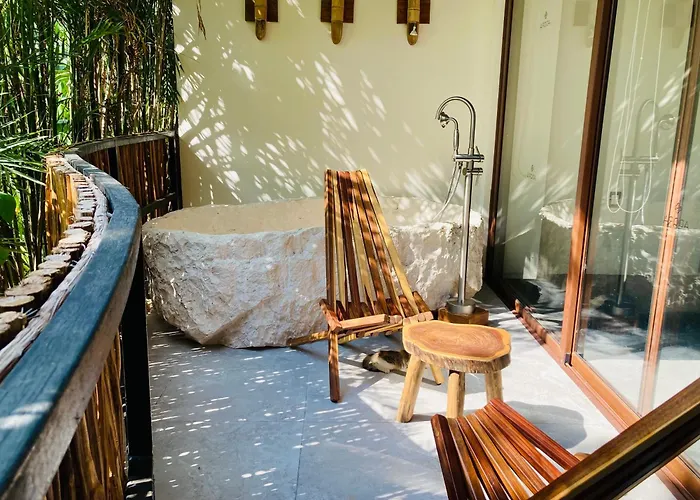 Adora Tulum