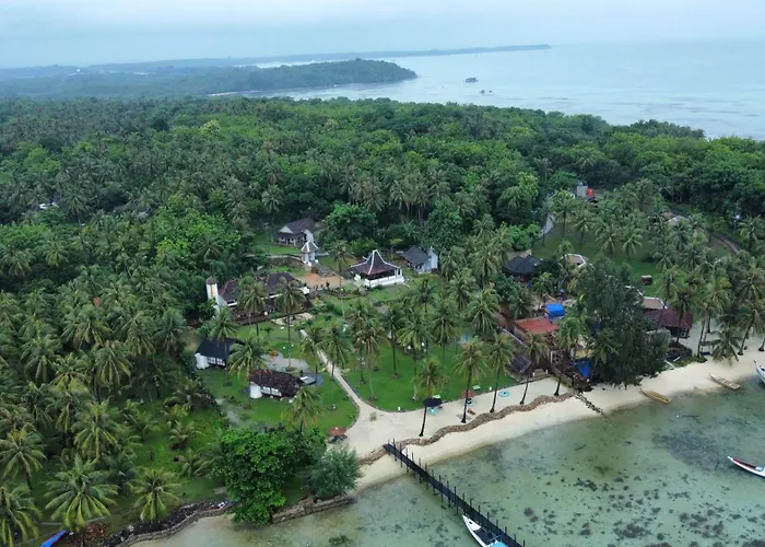 Arys Lagoon Bungalow & Hotel