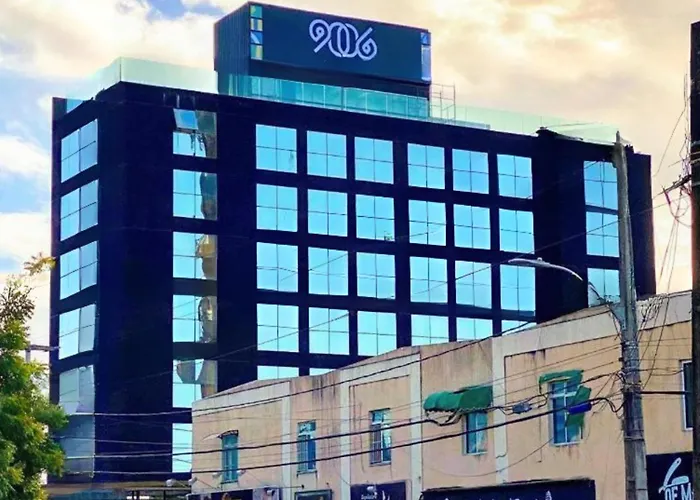 9006 Suites Natal Hotel