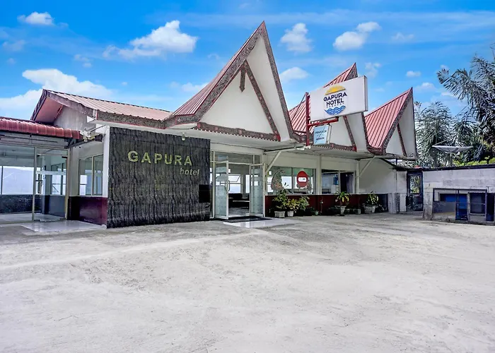 Collection O Gapura Hotel Near Parapat Penatapan Danau Toba