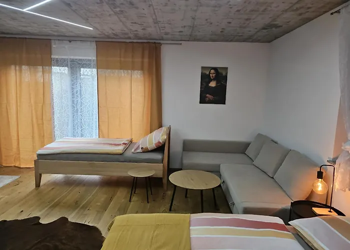 Hoch2 Apartment - Modern, komfortabel&24h Self-Check-in mit Parkplatz