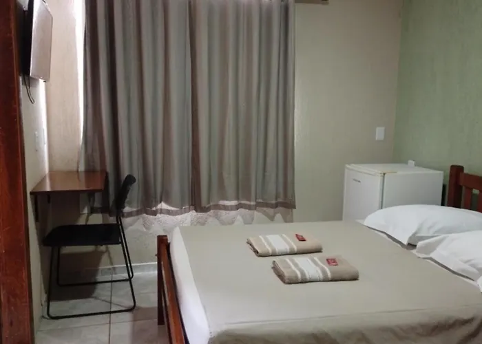 Hotel Roma Valparaíso de Goiás