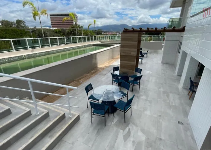 AP completo próx ao Shopping com piscina, garagem e ar