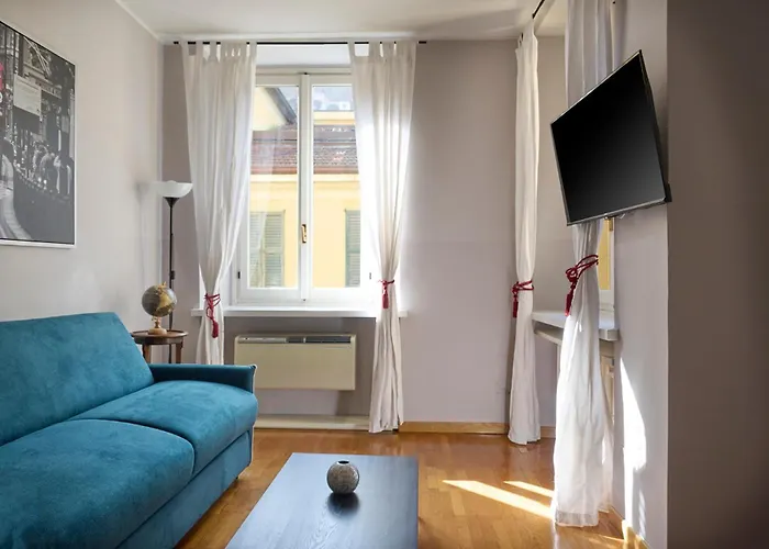 Milan Retreats Brera