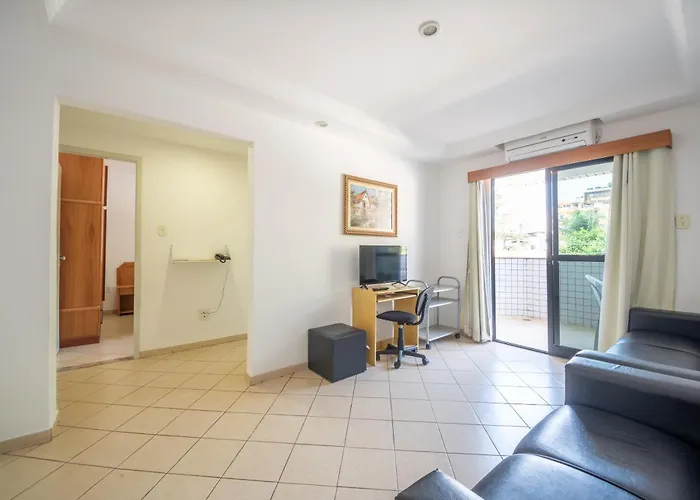 OYO Residencial Itacuruçá Apart Hotel, Mangaratiba