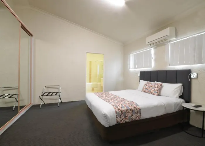 Boulevarde Motor Inn