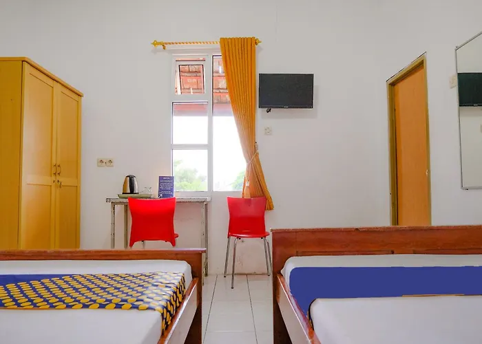 Oyo Life 2638 Hotel Raya