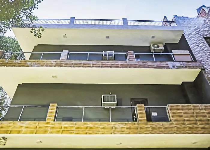 Hotel O Kashish Residency Near Model Town Metro Station