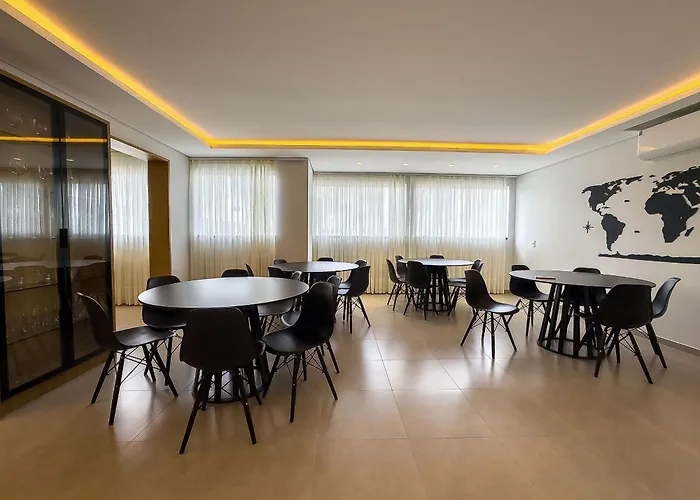 Studio confortável | Ao lado da Unifebe