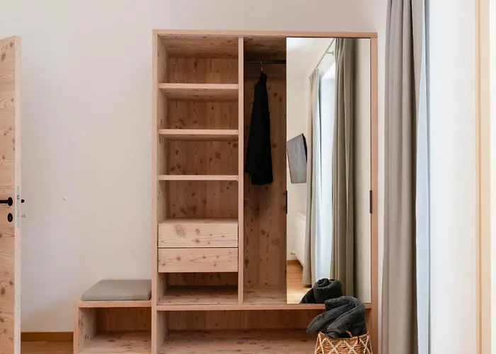 Rainer Apartment