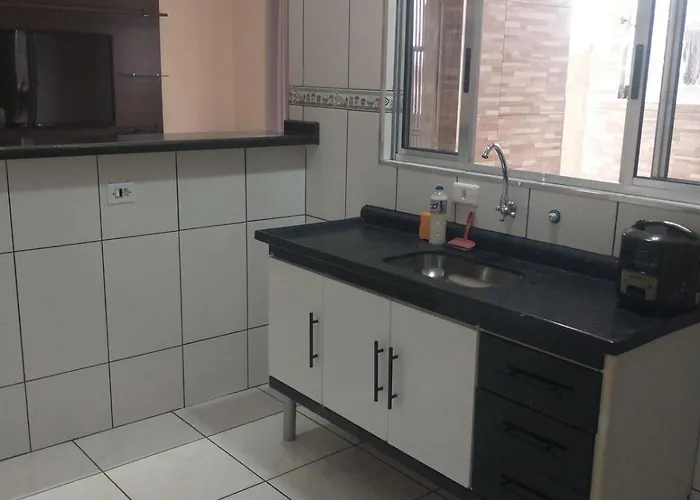 Casa completa a 10 min do aeroporto Guarulhos