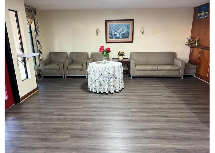 Budget Inn By Belvilla St George I-95
