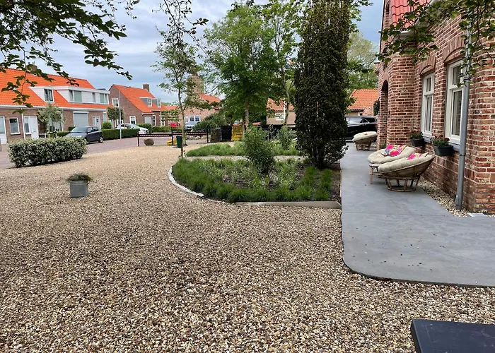 Bazien Luxe Kamer Bij Strand En Kreek Natuur En Veel Faciliteiten