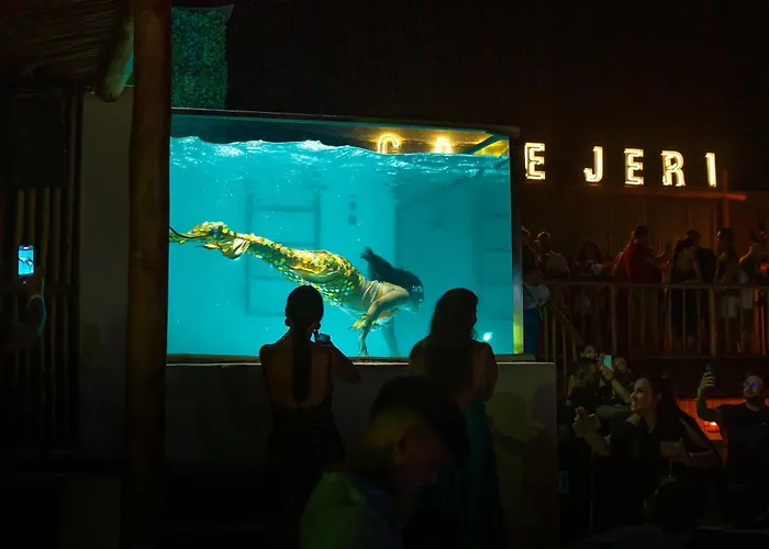 Cafe Jeri Hotel - Adults Only