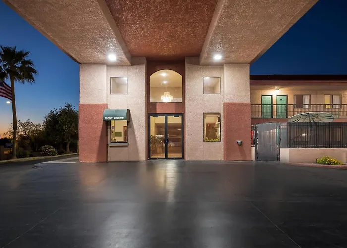 Days Inn By Wyndham Tucson Airport