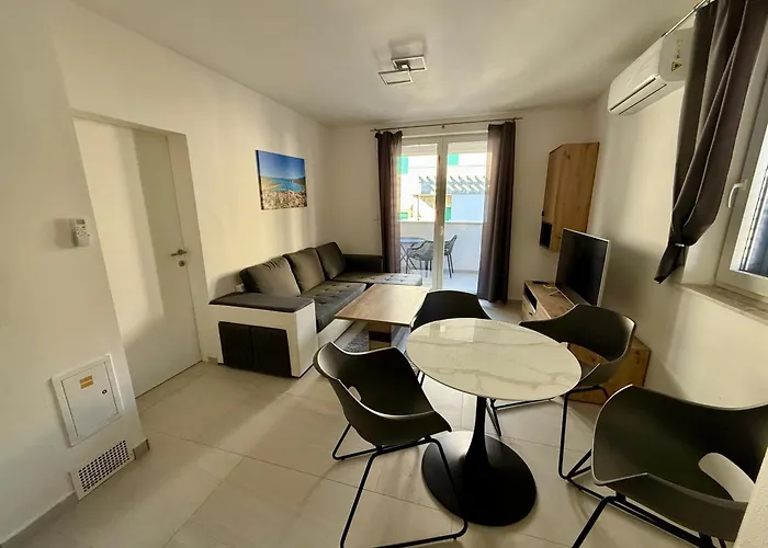 Gt Apartments