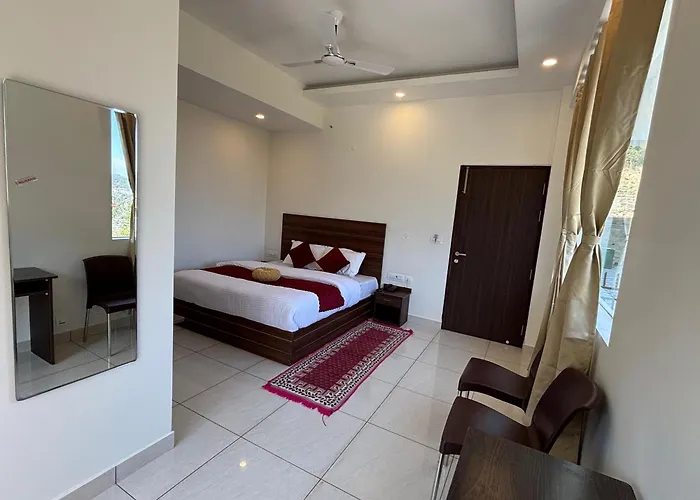 Hotel Rewalsar Heights