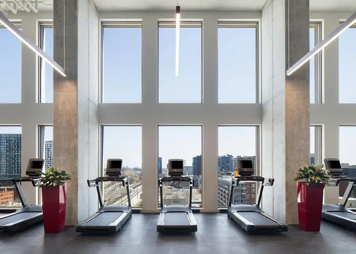 Moxy Montreal Downtown Hotel